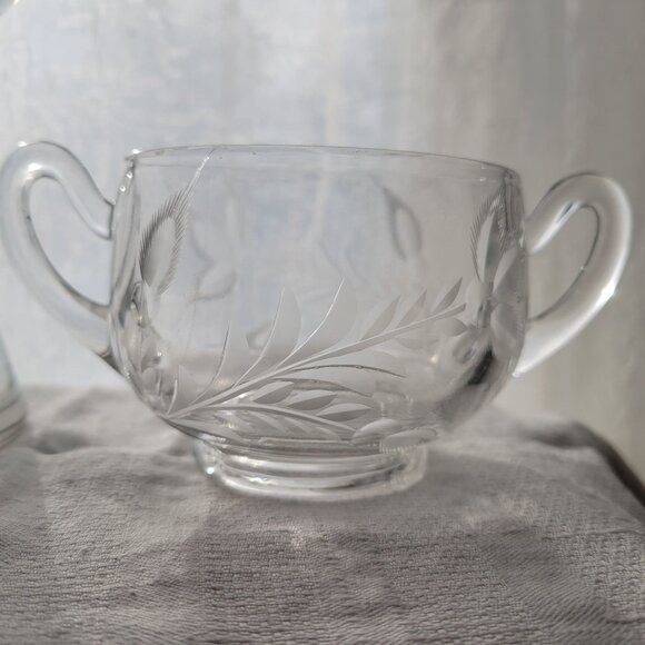 Vintage Glass Creamer & Sugar Bowl Set With Floral Etched Design - Elegant Clear - Picture 9 of 10